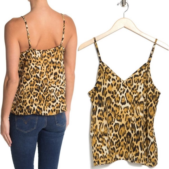 NWT Abound printed v-neck camisole - Picture 2 of 3